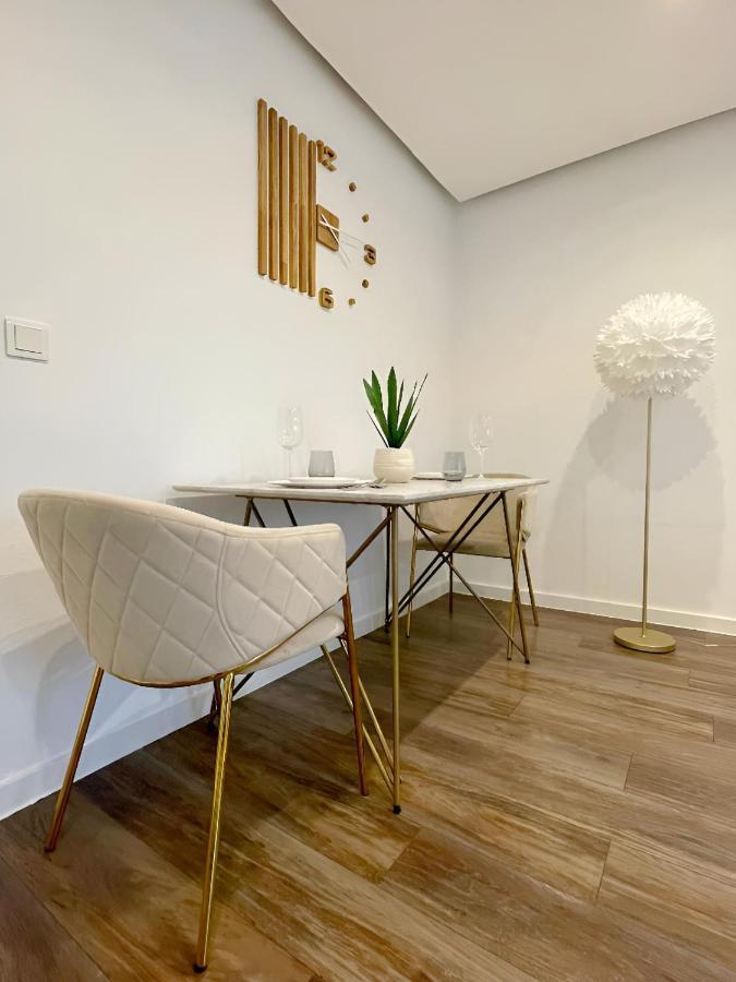 Regency Apartments - Stylische Zentrale 50M2 Wohnung Mit Balkon, Wasserblick Und Netflix Hanover Exterior photo